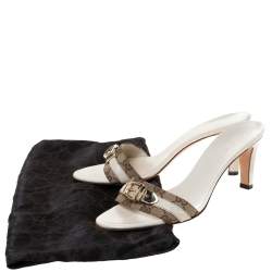 Pre Owned Gucci White GG Canvas Buckle Detail Slide Sandals Size 38