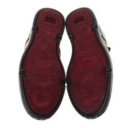 مملوكة مسبقًا حذاء رياضي غوتشي جلد وكانفاس حرفي الشعار جي جي بني/ بيج مقاس 38.5 