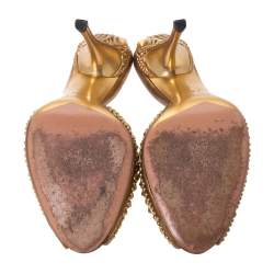 Pre Owned Gucci Metallic Gold Studded Leather Peep Toe Slide Mules Size 38.5