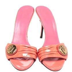 Pre Owned Gucci Coral Pleated Patent Leather Hysteria Slide Sandals Size 37