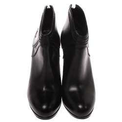 Pre Owned Gucci Black Leather 'Hysteria' Ankle Booties Size 41