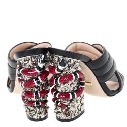 Pre Owned صندل سلايد غوتشي كانفاس أسود ثعبان مزخرف هورسبيت مقاس 38.5