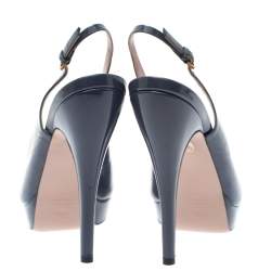 Pre Owned صندل غوتشي فتحة كعب مقدمة مفتوحة نعل سميك جلد لامع رصاصي مقاس 39.5