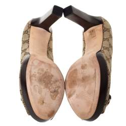 Pre Owned Gucci Beige GG Canvas Horsebit Peep Toe Wooden Platform Pumps Size 39.5