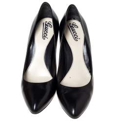 Pre Owned Gucci Black Leather Tortoise Heel Pumps Size 38