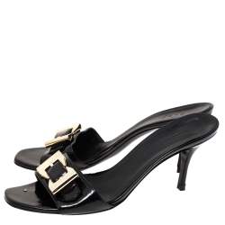 Pre Owned Gucci Black Patent Double Buckle Detail Slides Size 38