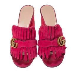 مملوكة مسبقًا صندل غوتشي "مارمونت" مزين بشعار الماركة جي جي مزين بشراشيب مقدمة مفتوحة جلد سويدي وردي مقاس 37