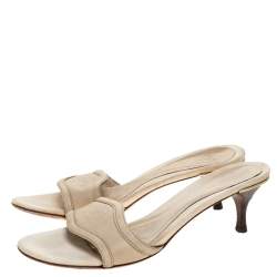 Gucci Ivory Leather Hysteria Embossed Slide Sandals Size 40