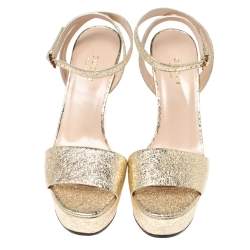 Pre Owned Gucci Gold Crinkled Patent Leather Platform Ankle Strap Sandals Size 36