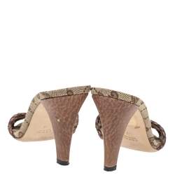 مملوكة مسبقًا صندل سلايد غوتشي كانفاس جي جي وجلد بني مقاس 37