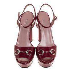 مملوكة مسبقًا Gucci Burgundy Leather Claudie Horsebit Platform Ankle Strap Sandals Size 38.5