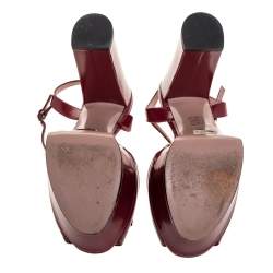 مملوكة مسبقًا Gucci Burgundy Leather Claudie Horsebit Platform Ankle Strap Sandals Size 38.5