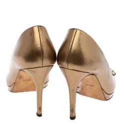 Pre Owned حذاء كعب عالي غوتشي مقدمة مفتوحة هورسبيت جلد لامع منقوش ذهبي مقاس 37