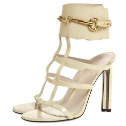 مملوكة مسبقًا صندل غوتشي أورسولا هورسبيت غلادياتور جلد لامع كريمي مقاس 37