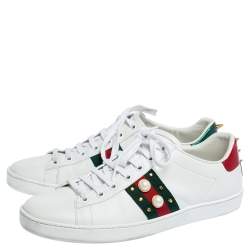 مملوكة مسبقًا Gucci White Leather Web Detail New Ace Faux Pearl Embellished Low Top Sneakers Size 40