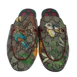 مملوكة مسبقًا Gucci Beige GG Supreme Monogram Coated Canvas Tian Princetown Flat Mules Size 39.5