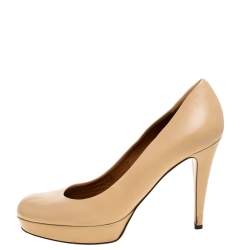 Pre Owned Gucci Beige Leather Pumps Size 38.5