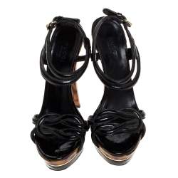 مملوكة مسبقًا Gucci Black Patent Leather Orchid Twist Detail Tortoise Heel Platform Sandals Size 36