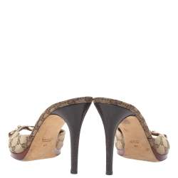 Pre Owned Gucci Beige/Brown GG Canvas And Leather Horsebit Peep Toe Sandals Size 41