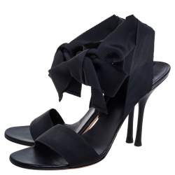 Pre Owned صندل غوتشى ملتف حول الكاحل مقدمة مفتوحة قماش غروغران أسود مقاس 41