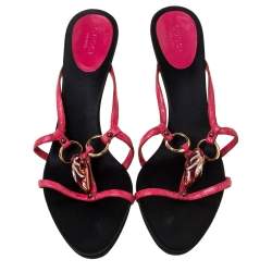 مملوكة مسبقًا Gucci x Tom Ford Pink Leather Snake Head Embellished Slide Sandals Size 41