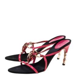 مملوكة مسبقًا Gucci x Tom Ford Pink Leather Snake Head Embellished Slide Sandals Size 41