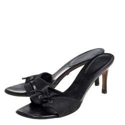 مملوكة مسبقًا Gucci Black GG Canvas Slide Sandals Size 36