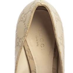 Pre Owned حذاء كعب عالي غوتشي مقدمة مفتوحة جلد غوتشيسيما أبيض مقاس 37.5