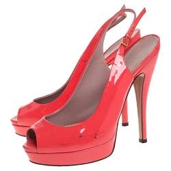Pre Owned Gucci Coral Patent Leather Peep Toe Slingback Sandals Size 39