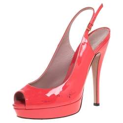 Pre Owned Gucci Coral Patent Leather Peep Toe Slingback Sandals Size 39