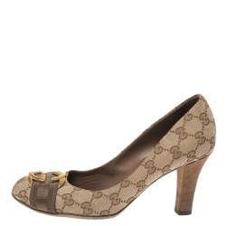 مملوكة مسبقًا Gucci Beige/Brown GG Canvas Interlocking Pumps Size 38.5