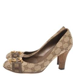 مملوكة مسبقًا Gucci Beige/Brown GG Canvas Interlocking Pumps Size 38.5