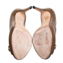 Pre Owned Gucci Brown Leather Horsebit Peep Toe Pumps Size 36