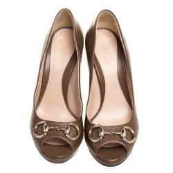 Pre Owned Gucci Brown Leather Horsebit Peep Toe Pumps Size 36