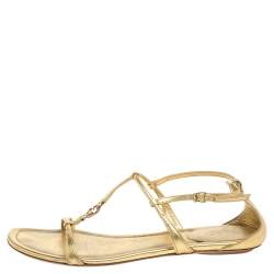 Pre Owned Gucci Gold Leather Logo Charm Strappy Sandals Size 38