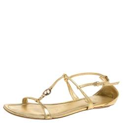 Pre Owned Gucci Gold Leather Logo Charm Strappy Sandals Size 38