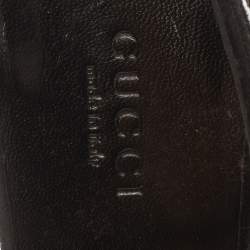 مملوكة مسبقًا صندل غوتشي سير تي جلد لامع وسويدي أسود مقاس 36.5