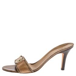 مملوكة مسبقًا صندل غوتشي سلايد إبزيم جي متشابك جلد وكانفاس كريستال جي جي بني ذهبي مقاس 40.5