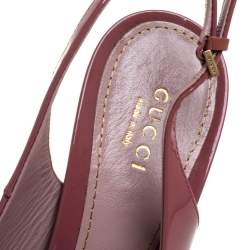 مملوكة مسبقًا صندل غوتشي فتحة كعب مقدمة مفتوحة جلد لامع وردي مقاس 36