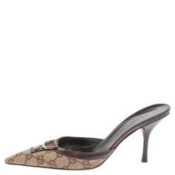 مملوكة مسبقًا حذاء سلايد غوتشي حلقة حرف دي مقدمة مدببة كانفاس جي جي بيج و بني مقاس 37