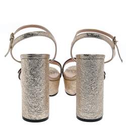 مملوكة مسبقًا صندل غوتشي مارمونت نعل سميك مزين جي جي جلد مجعد ذهبي مقاس 37