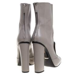 مملوكة مسبقًا Gucci Grey Leather Lillian Horsebit Knee High Boots Size 41