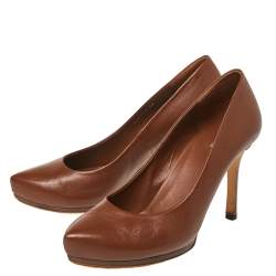 Gucci Brown Leather Pointed Toe Pumps Size 38