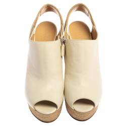 مملوكة مسبقًا Gucci White Leather Wedge Platform Espadille Sandals Size 40