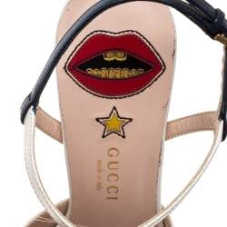 مملوكة مسبقًا صندل غوتشى سيور كاحل نعل سميك مرصع سبايك جلد أبيض وأزرق مقاس 37