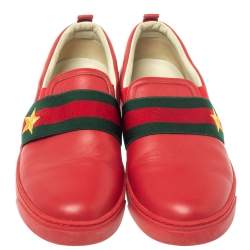 Pre Owned حذاء رياضى غوتشى سليب أون شريط ويب جلد أحمر مقاس 36