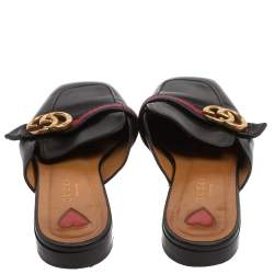 مملوكة مسبقًا Gucci Black Leather Web Double G Logo Mules Size 37