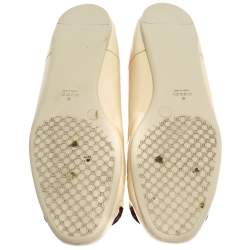 مملوكة مسبقًا حذاء فلات باليه هورسبيت جلد لامع كريمى مقاس 38