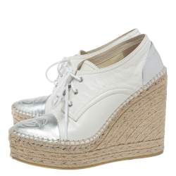 مملوكة مسبقًا Gucci White/Silver Leather GG Logo Pilar Espadrille Wedges Size 36