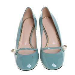 Pre Owned حذاء كعب عالى غوتشى مارى جين تفاصيل لؤلؤ جلد لامع أزرق مقاس 40